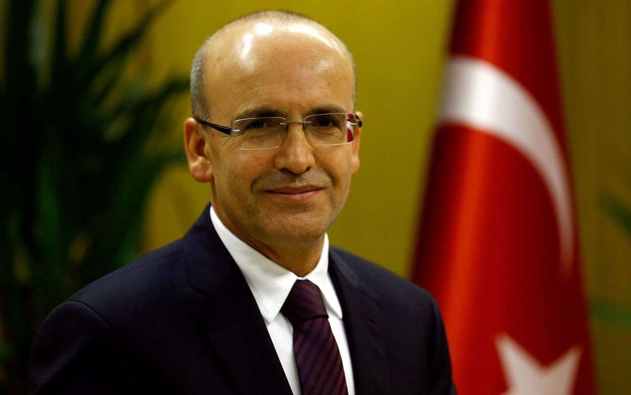 Şimşek: Küresel şirketlerin bölgesel yönetim merkezlerini Türkiye'ye taşımaları teşvik edilecek