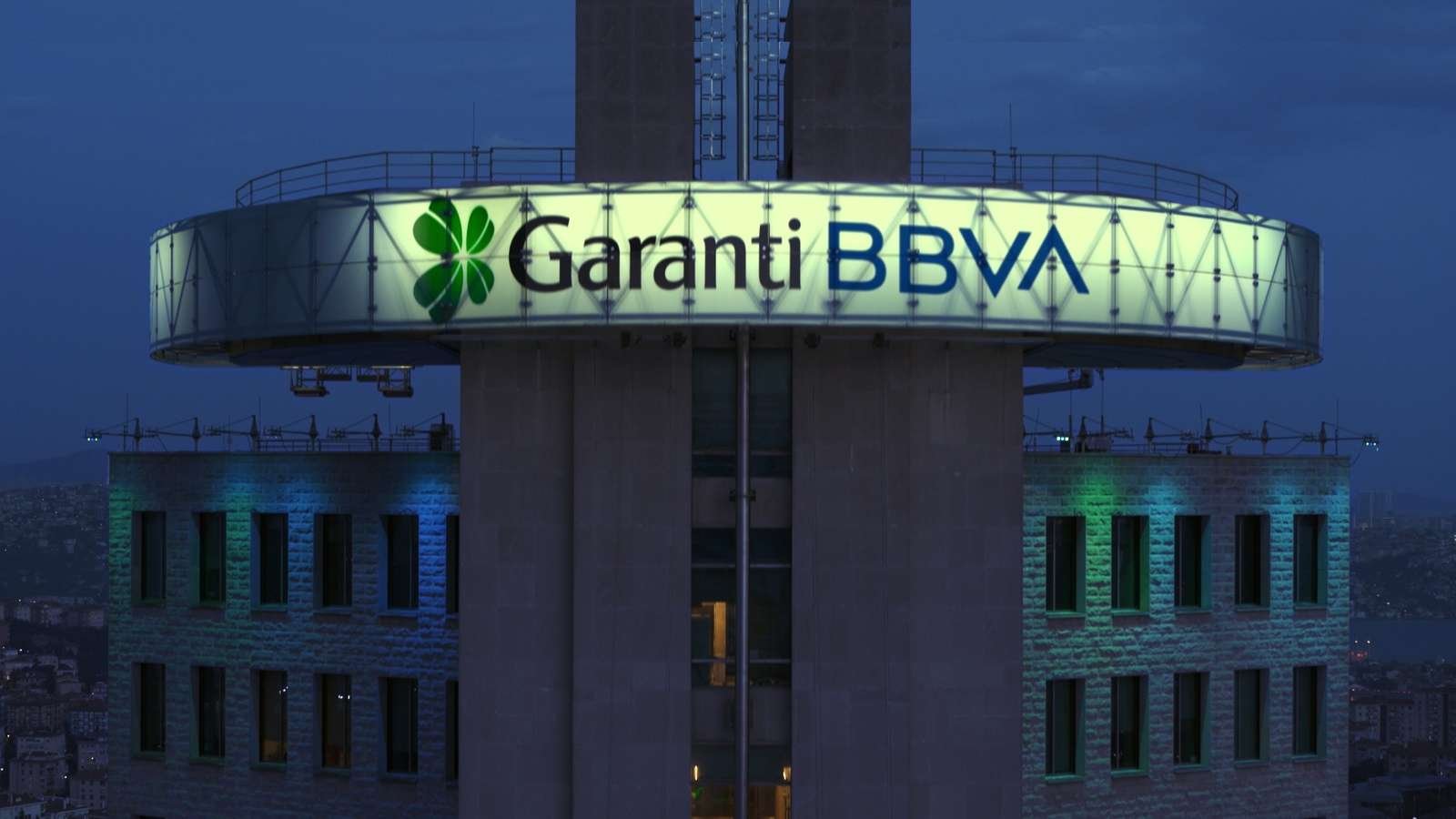 Garanti Bankası karını yüzde 32 artırdı 