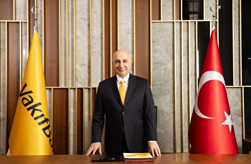 VakıfBank'tan 1,2 milyar dolar sürdürülebilirlik temalı sendikasyon kredisi