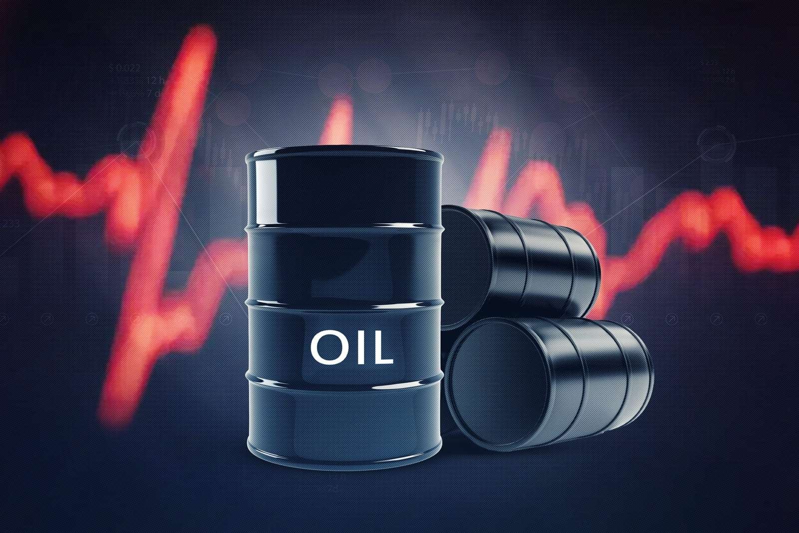 Petrol fiyatları ABD-İran anlaşması beklentisiyle 5 dolardan fazla düştü