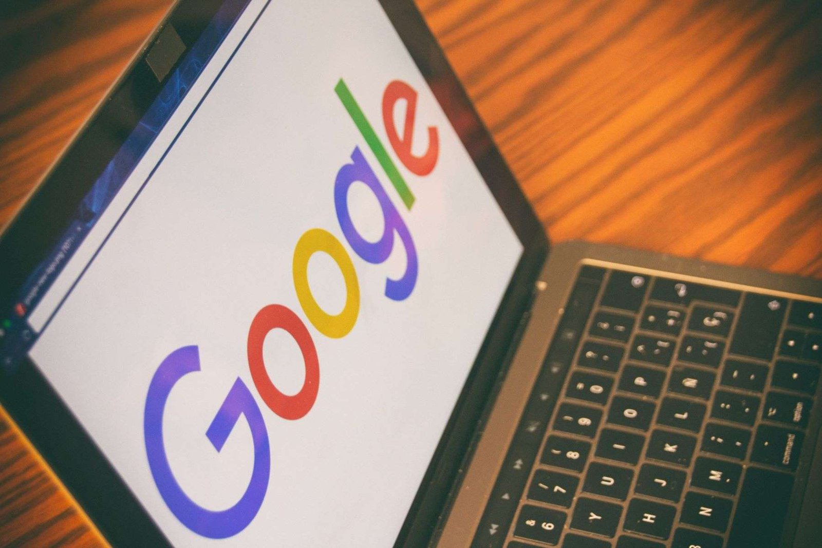 Avrupa Parlamentosu varsayılan arama motorunu Google'dan Qwant'a değiştiriyor