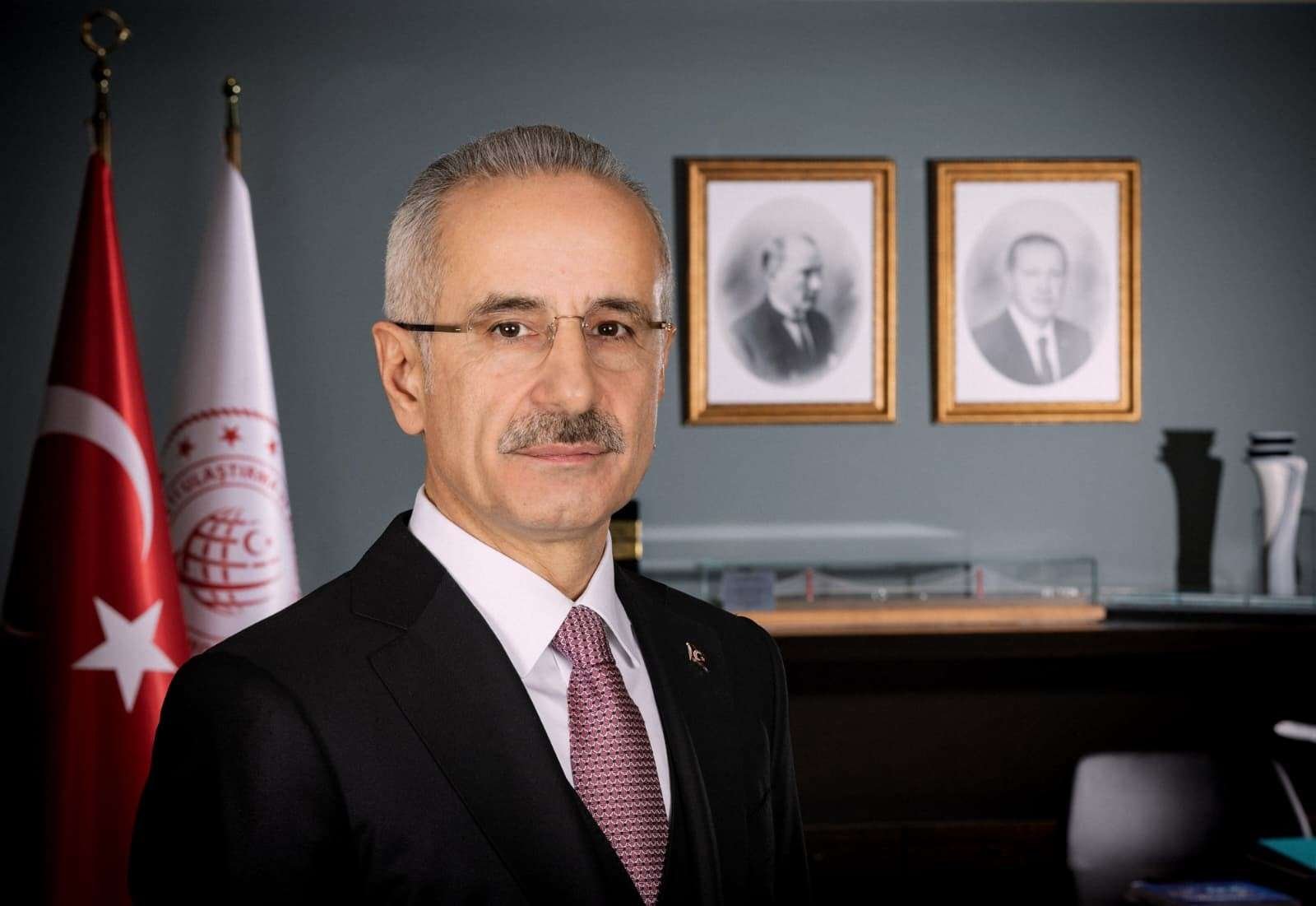Uraloğlu: İstanbul-Ankara arası 80 dakikaya inecek