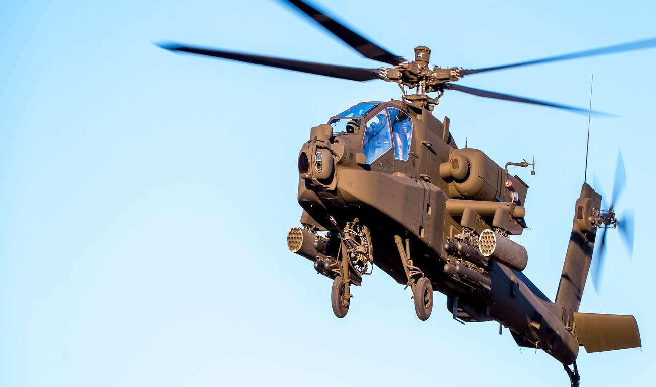 ABD'ye ait Apache helikopteri Hürmüz Boğazı yakınlarında düştü