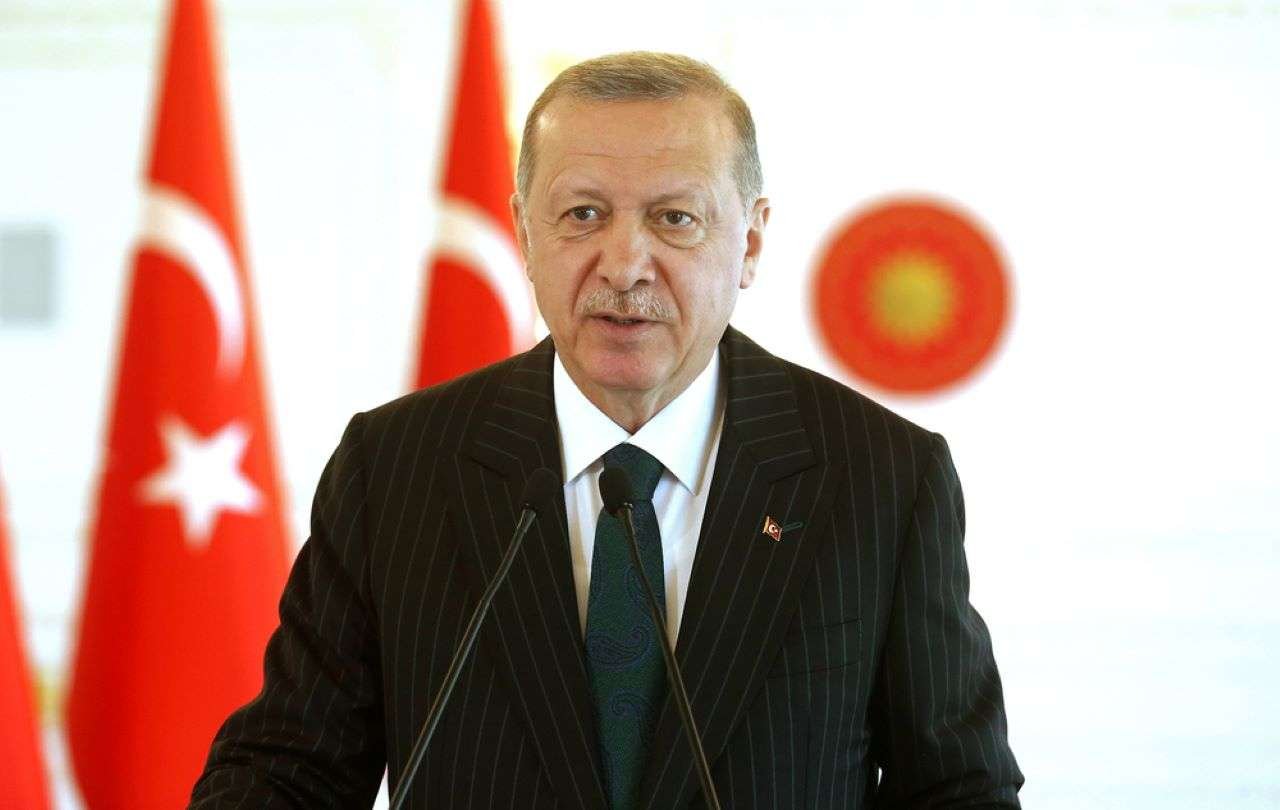 Erdoğan, yeniden inşa edilen Ankara Havalimanı'nın açılışını yaptı