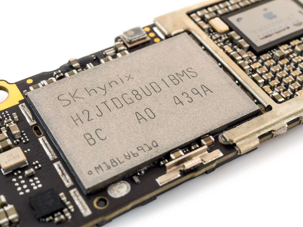 SK HYnix, Samsung'u geride bıraktı