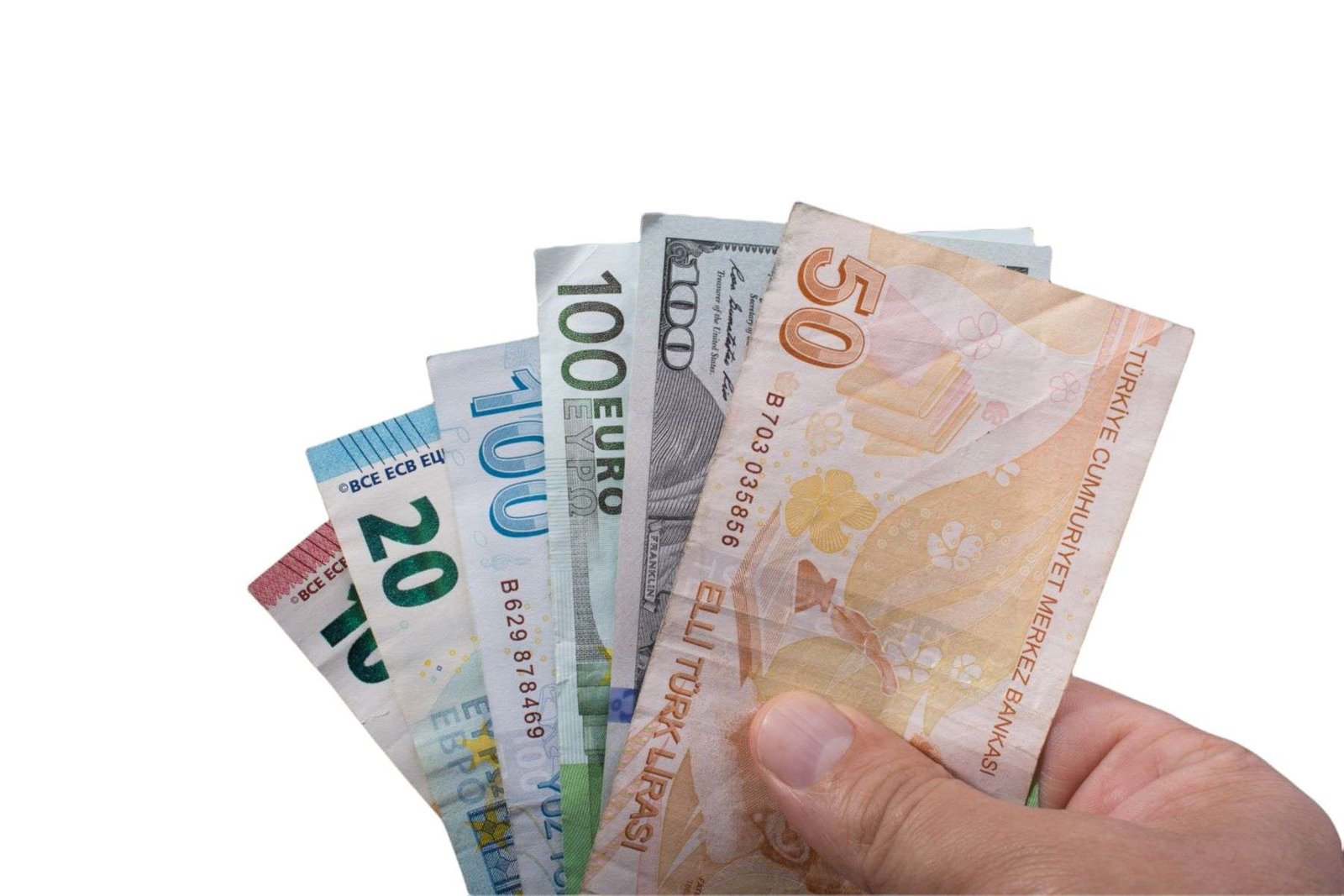 Hanehalkının 12 aylık dolar kuru beklentisi 52,67 liraya yükseldi
