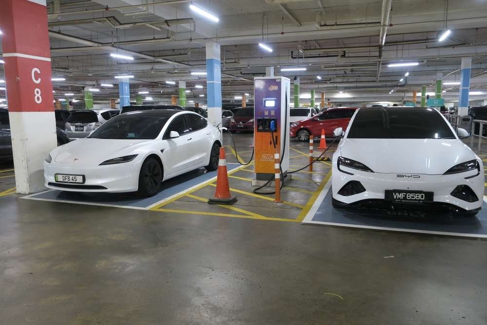 AB'de elektrikli araçlar pazar payını ikiye katladı, Tesla ve BYD üç haneli büyüme kaydetti