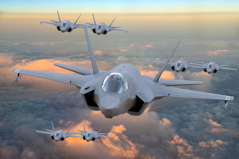 Boeing, Lockheed Martin ve Honeywell CEO'ları Trump ile bir araya geldi