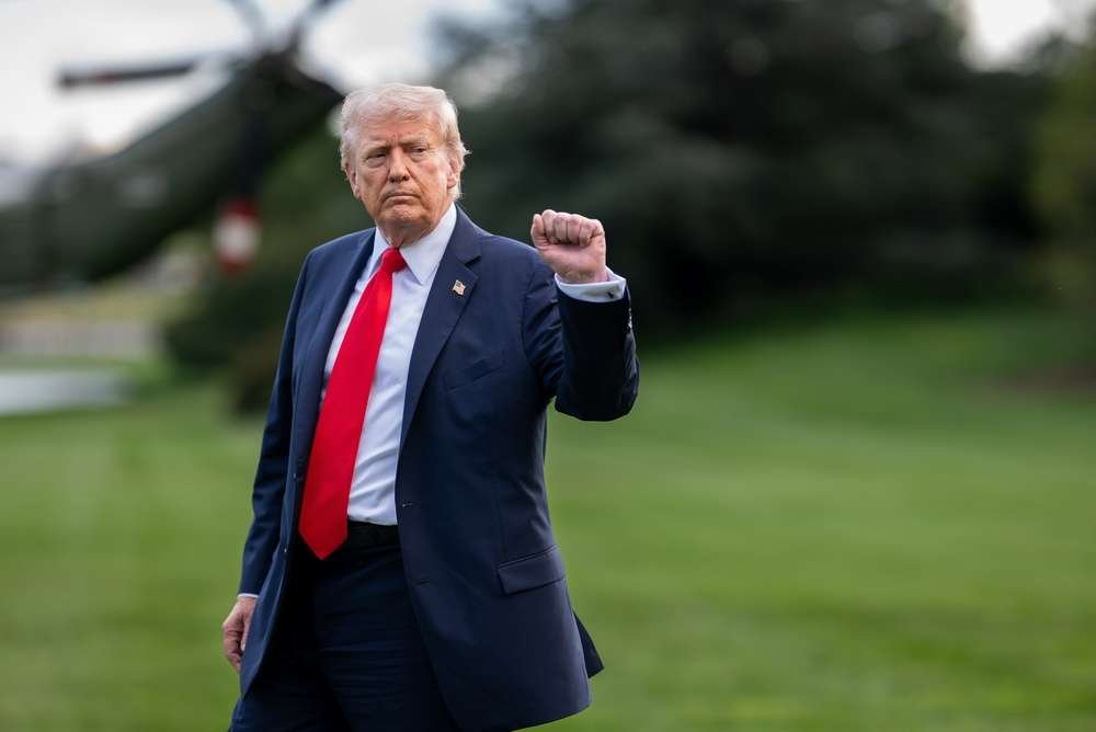 Trump'tan İran'a yeni askeri harekat tehdidi