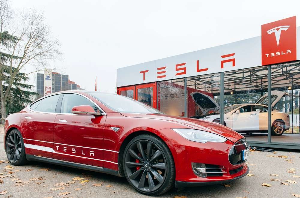 Tesla'nın ikinci çeyrek teslimatları beklentileri geride bıraktı