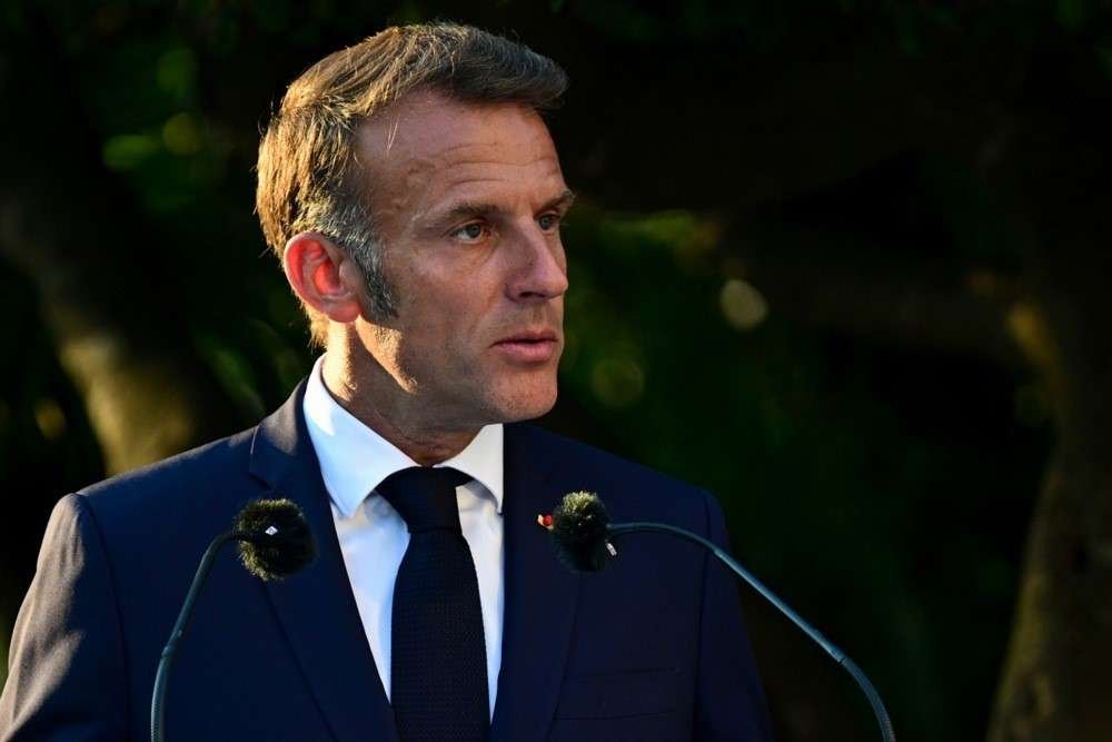 Macron, Esad sonrası Suriye'ye giden ilk AB lideri oldu