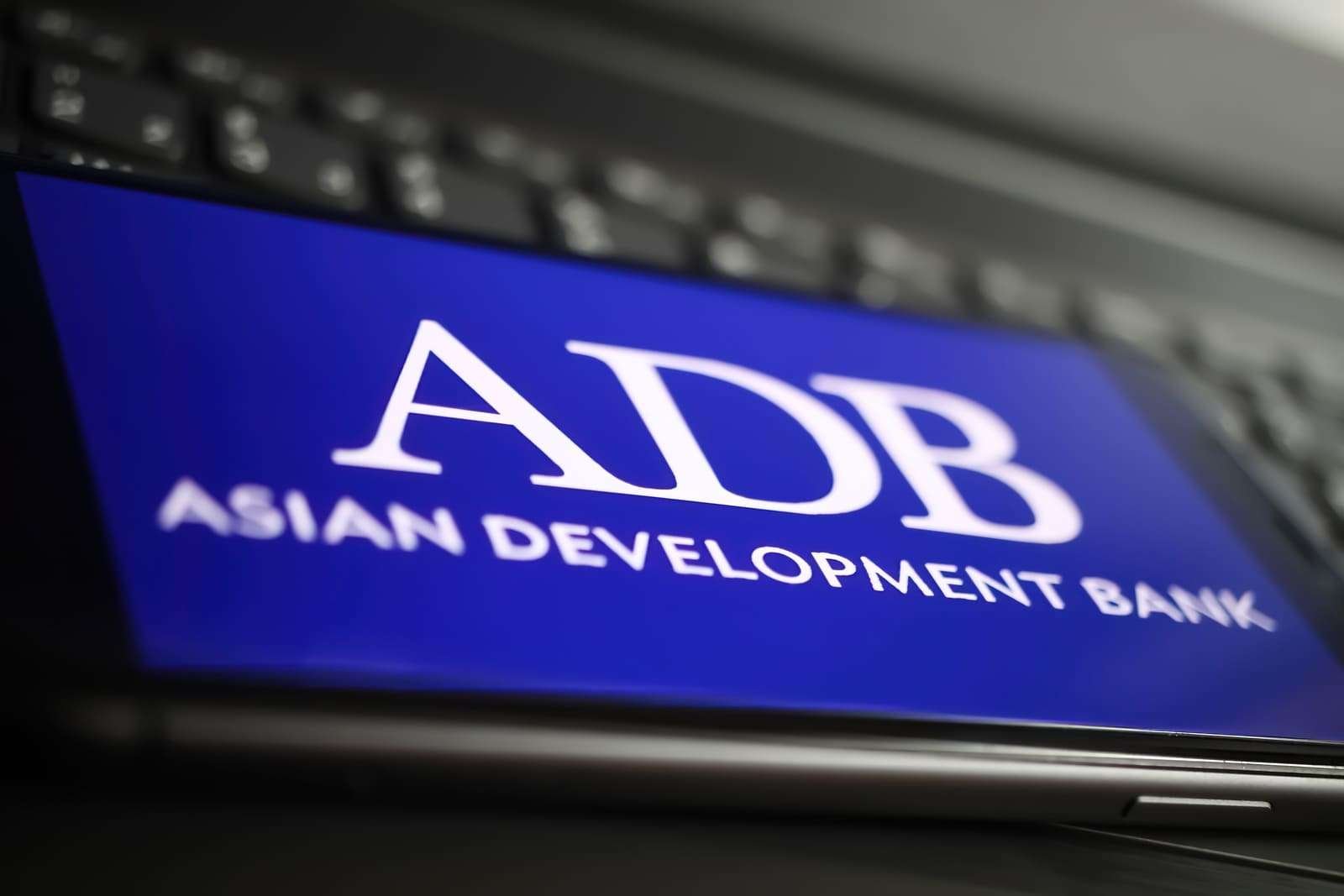 ADB: Asya'da büyüme görünümü iyileşse de Orta Doğu kaynaklı baskılar sürüyor
