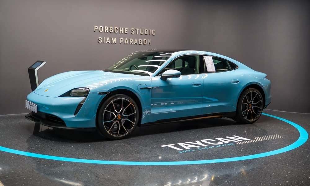 Porsche'tan çalışan sayısını azalma kararı 