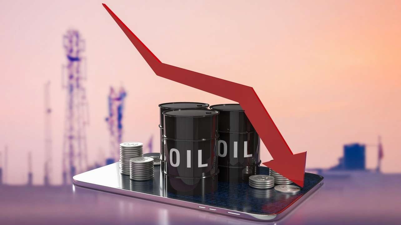 Trump'ın İran'a saldırıyı ertelemesi petrol fiyatlarında sert düşüş getirdi