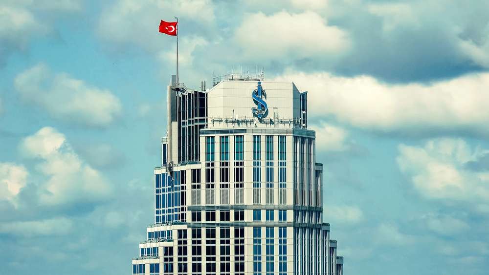 İş Bankası bilançosu açıklandı;  ikinci çeyrekte kar yüzde 44 azaldı