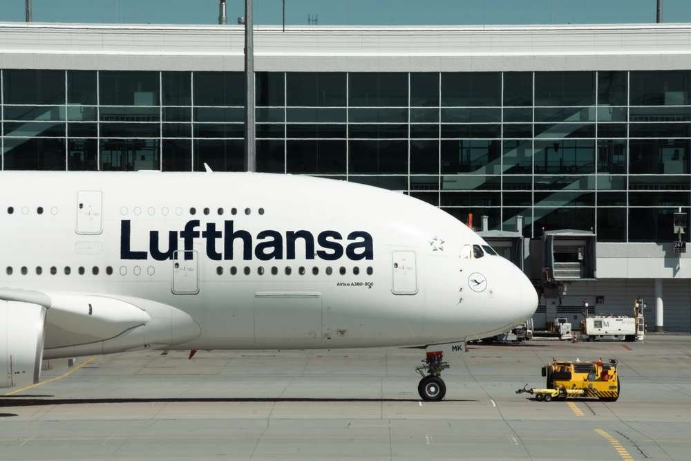 Lufthansa'nın ikinci çeyrek net karı yüzde 88 düştü