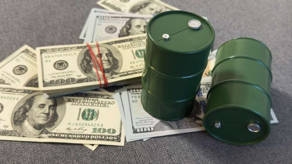 Goldman Sachs: Brent petrol 80-90 dolar aralığında kalabilir