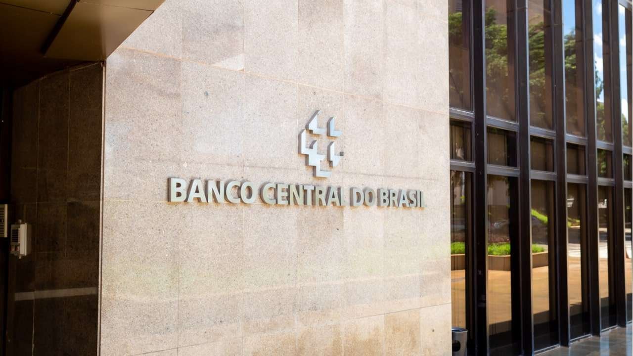 Brezilya Merkez Bankası politika faizini indirdi