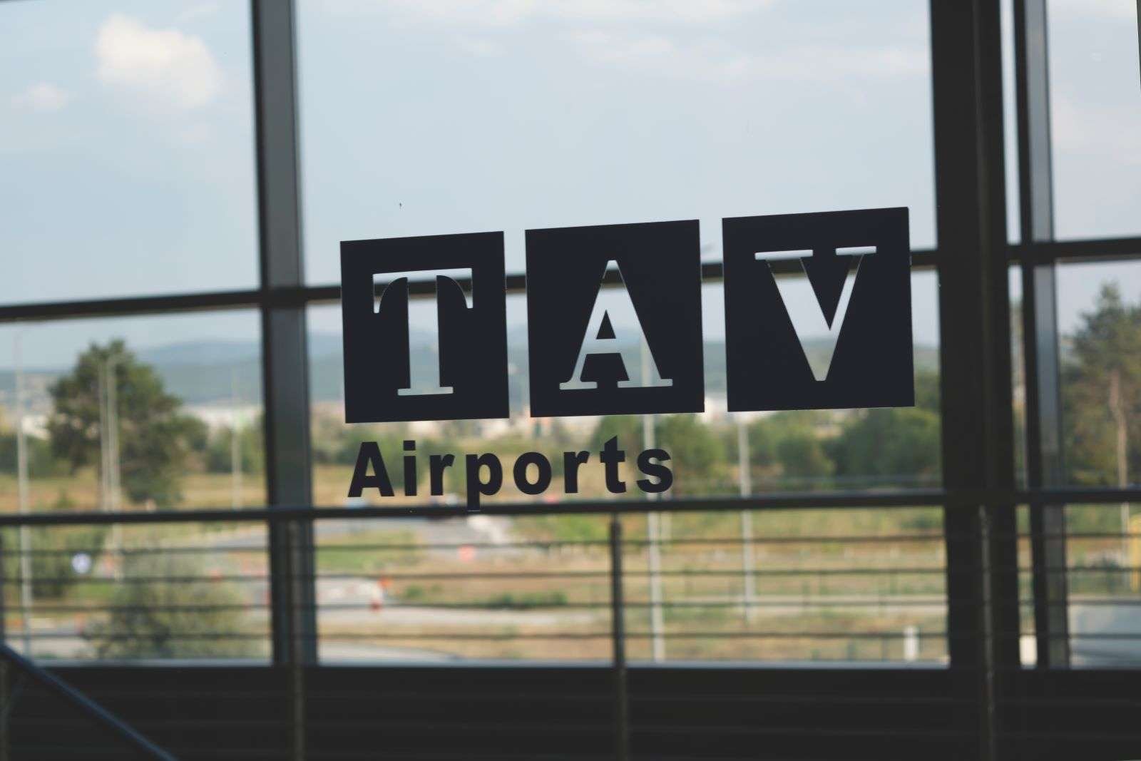 TAV Havalimanları'nın yolcu trafiği temmuzda yüzde 4 arttı