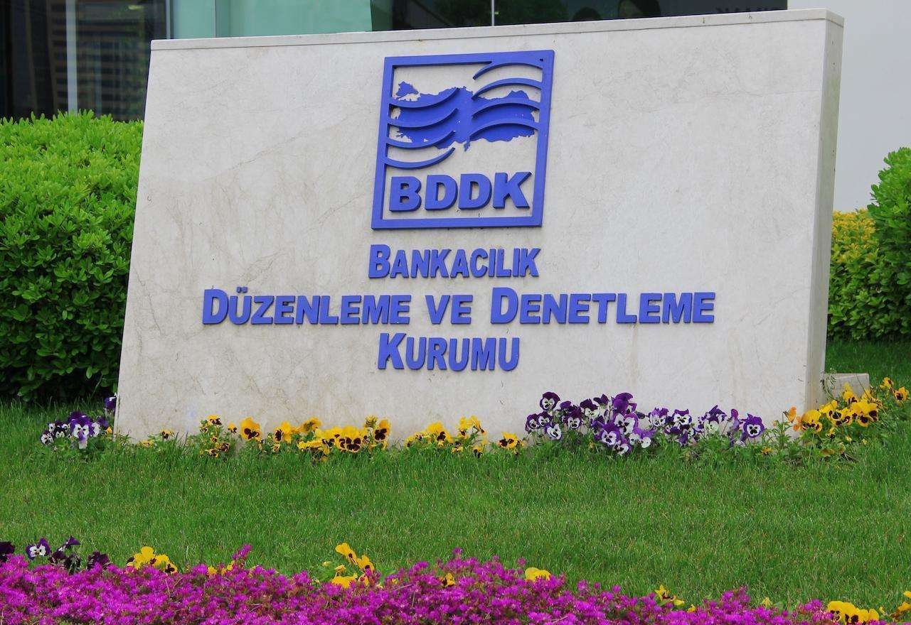 Bankacılık sektöründe krediler 27,5 trilyon TL'ye, mevduat 31,3 trilyon TL'ye yükseldi