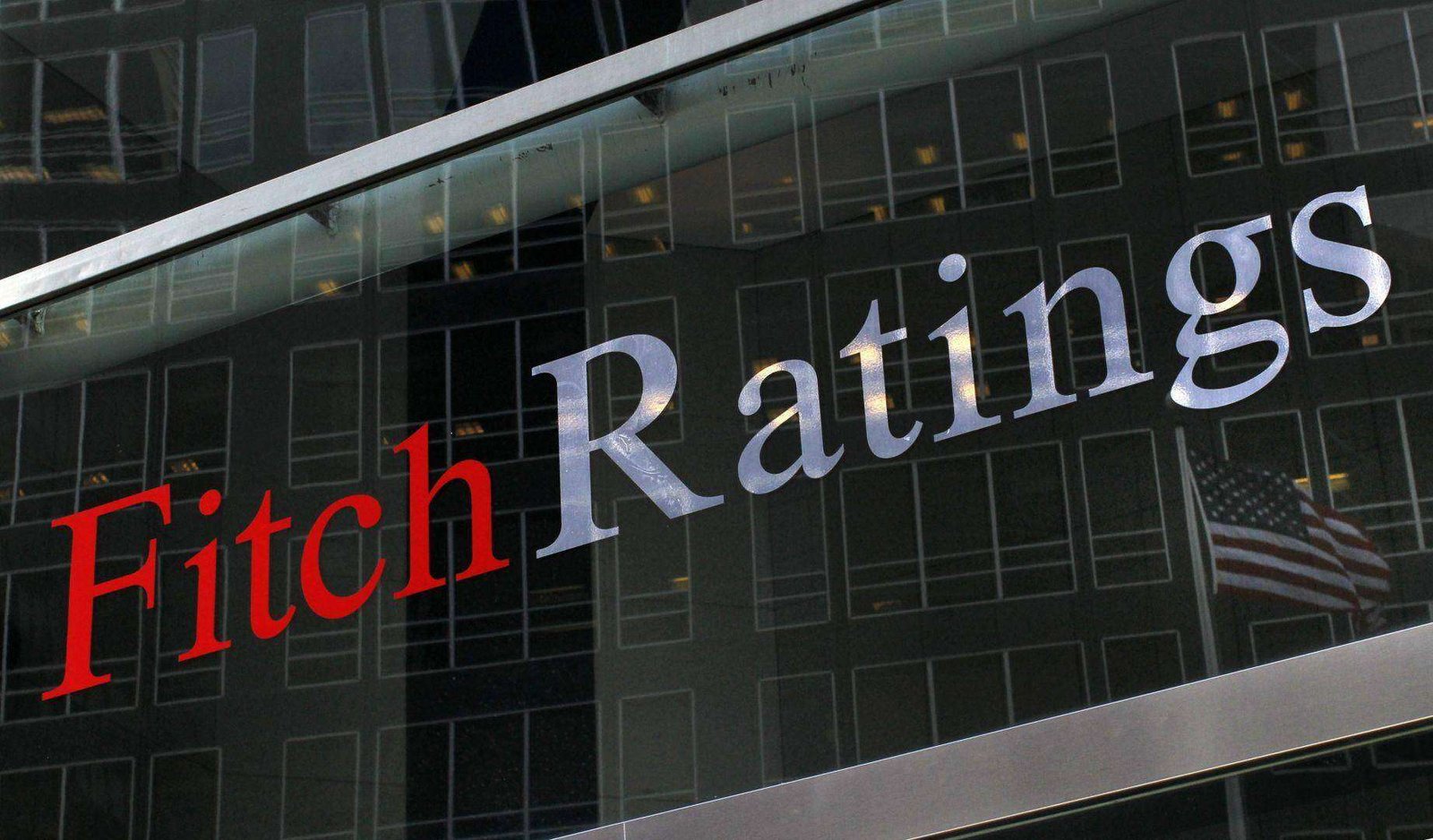 Fitch, ABD'nin kredi notunu AA+ seviyesinde teyit etti