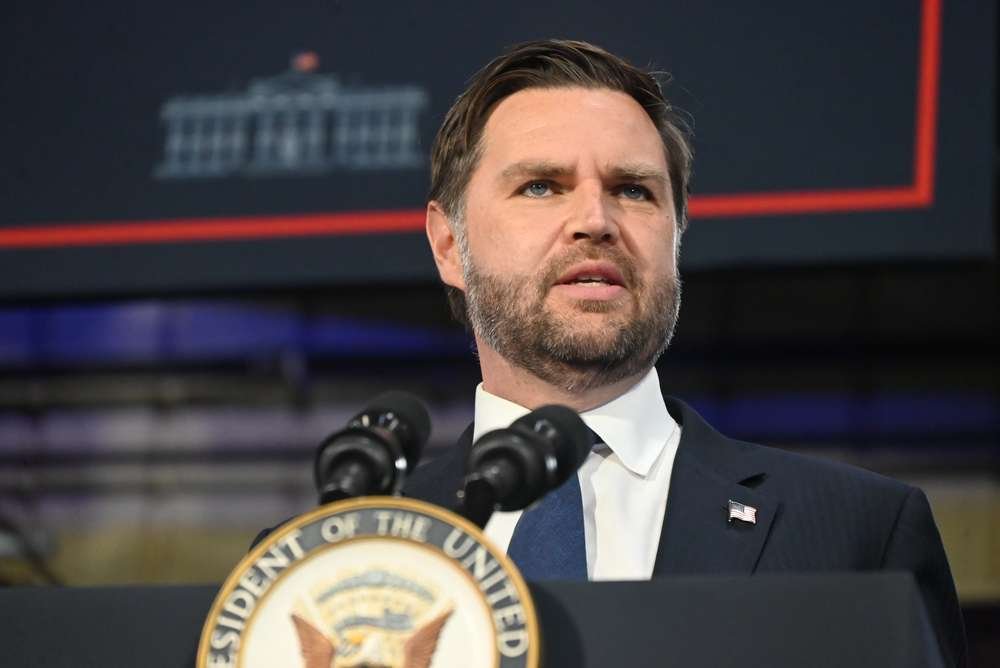 Vance: İran savaşında ABD'nin iki hedefi enerji ve nükleer program