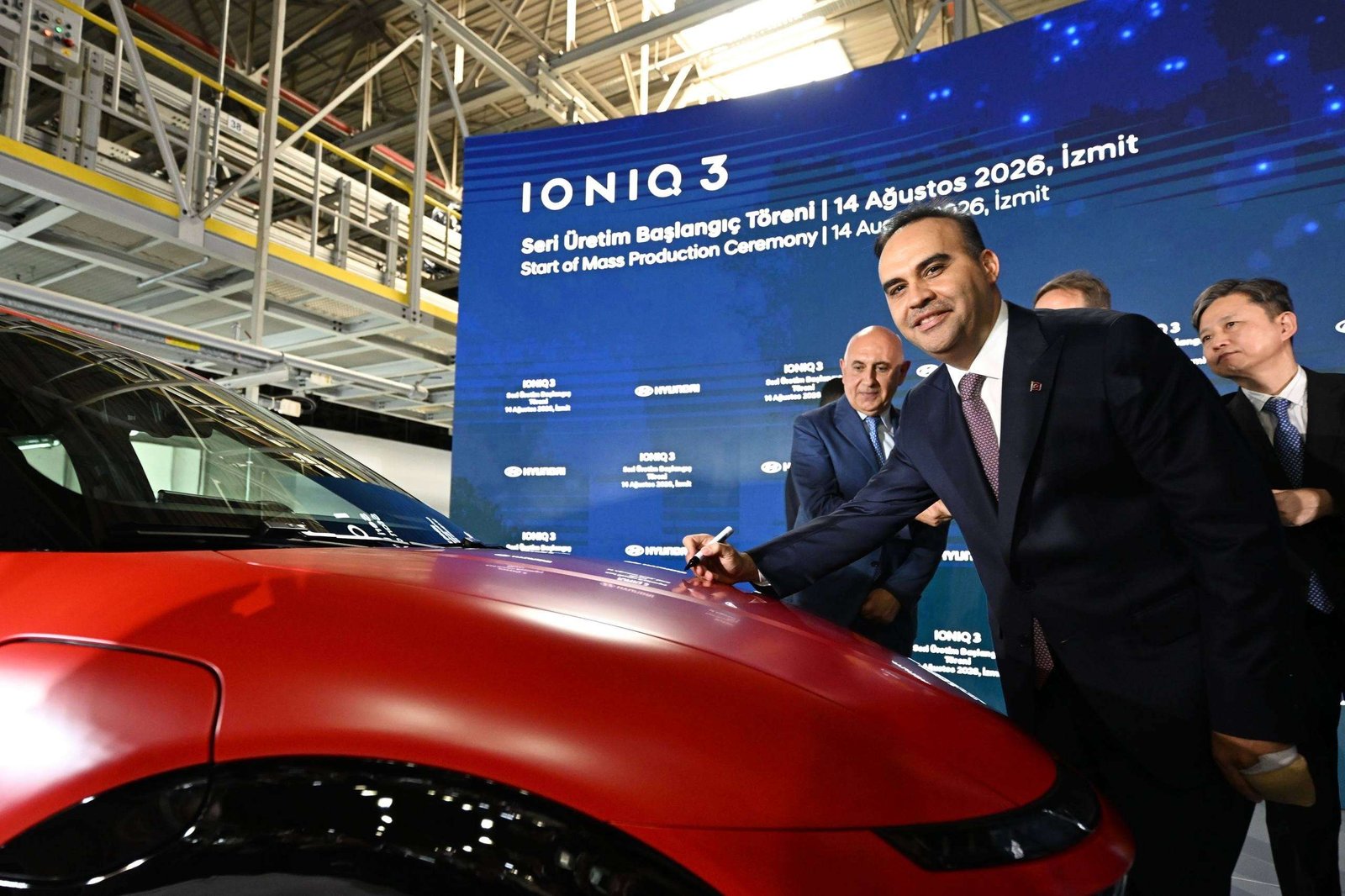 Kacır: Hyundai'nin IONIQ 3 yatırımı Türkiye'nin yeni nesil mobilite vizyonunun karşılık bulduğunun ispatı