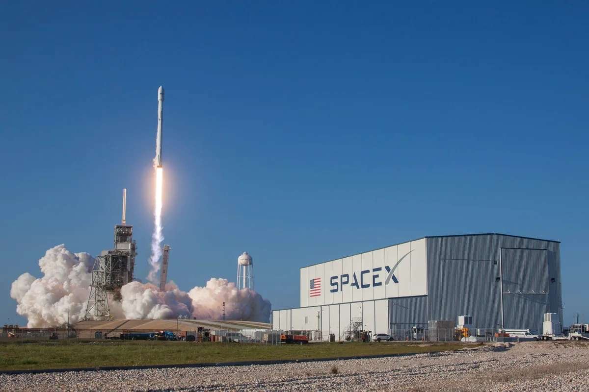 SpaceX, yapay zeka girişimi Cursor'ın satın alım sürecini tamamladı