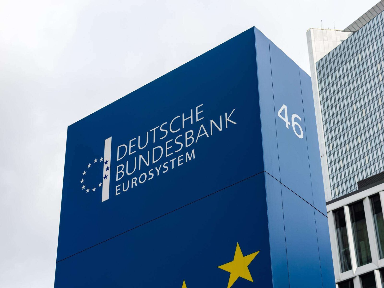 Bundesbank: Alman ekonomisi toparlanma sürecine girdi, üçüncü çeyrekte büyüme sınırlı kalabilir
