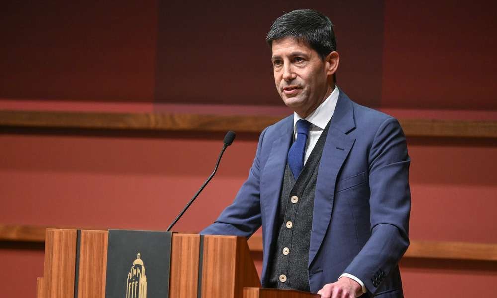 Fed Başkanı Warsh: Küresel tasarruf bolluğu dönemi geride kald