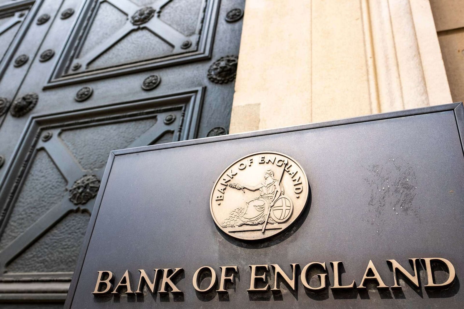 İngiltere Merkez Bankasından enerji enflasyonu uyarısı