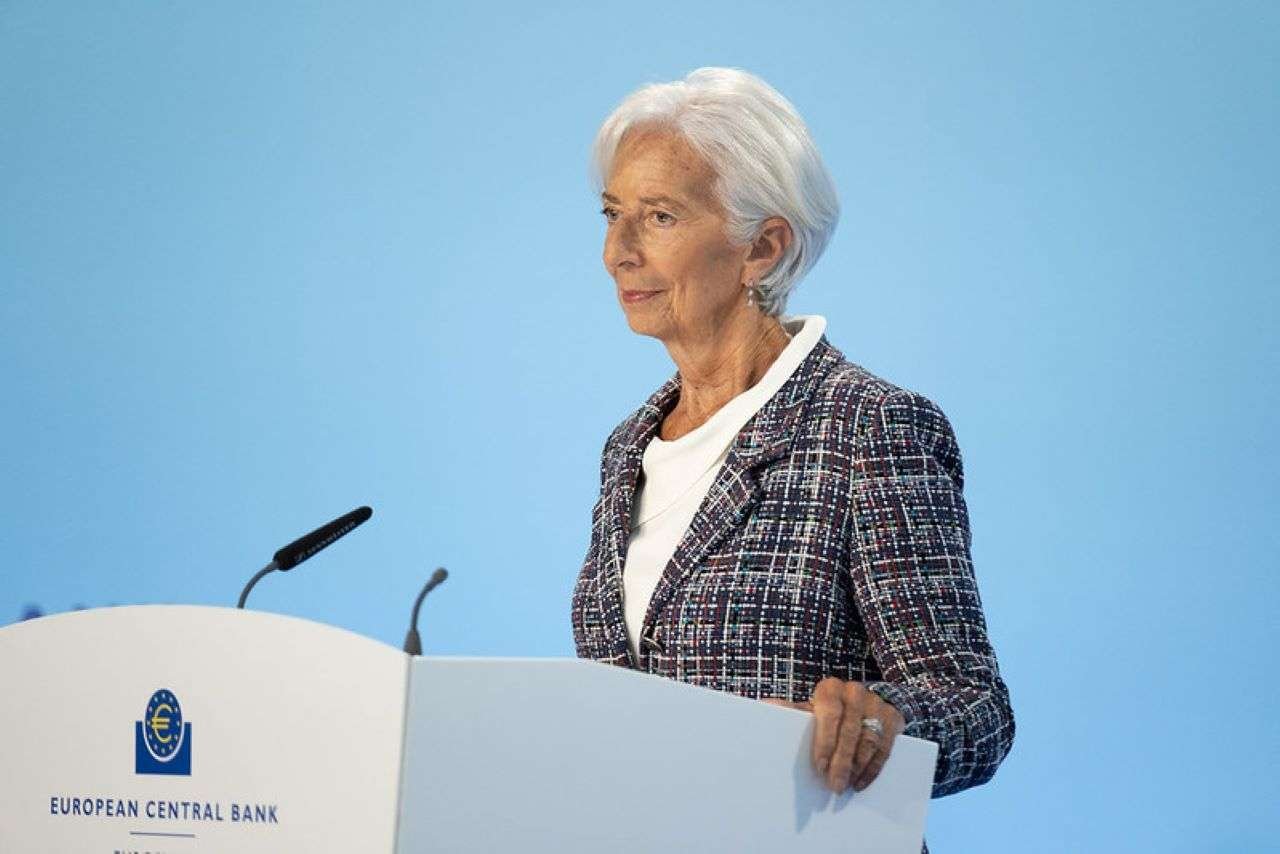 Lagarde: ECB faiz kararını oy birliği ile aldı, bir sonraki adım için öngörümüz yok