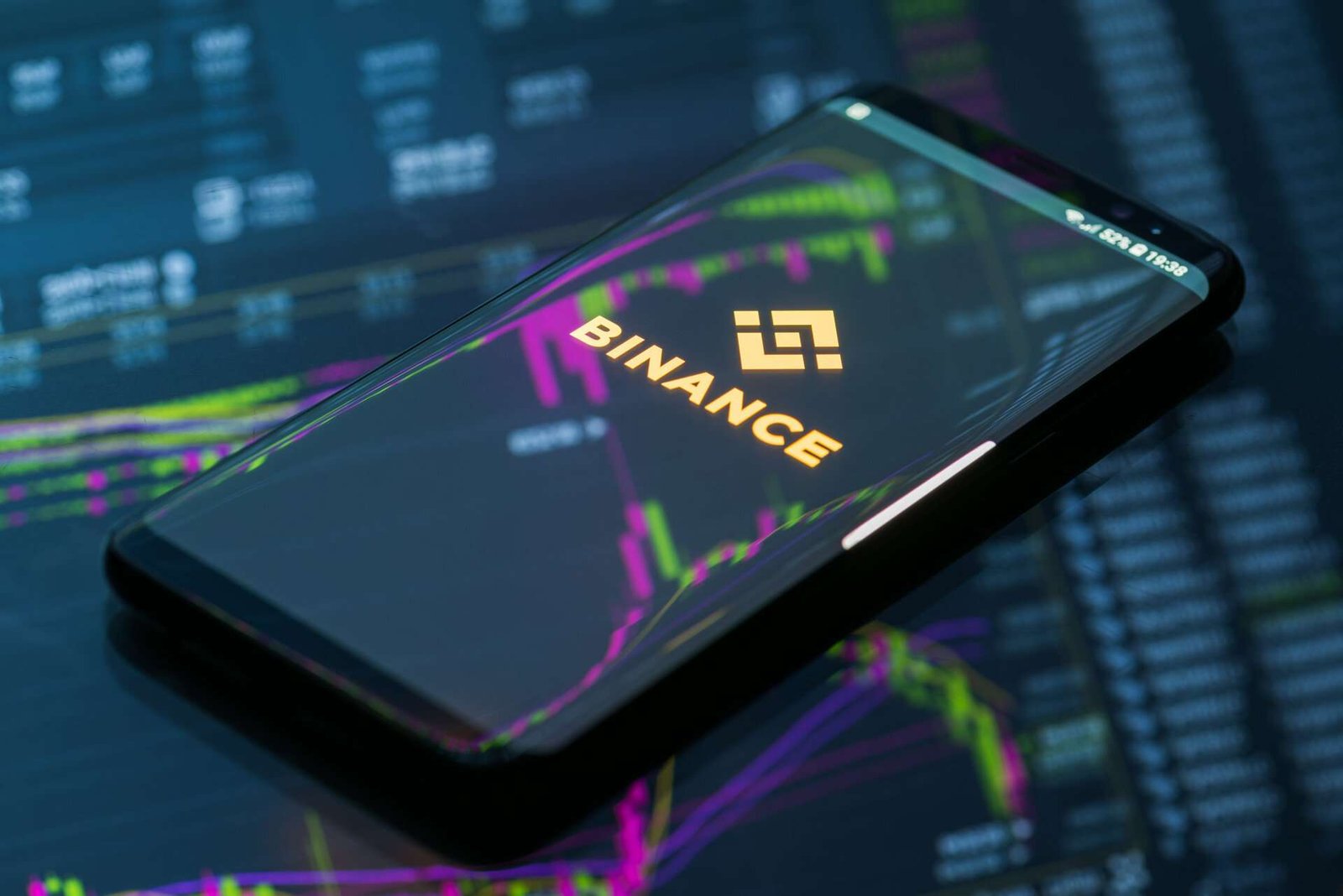 Lagarde'ın Binance'ın Avrupa lisansını engellemek için devreye girdiği iddia edildi
