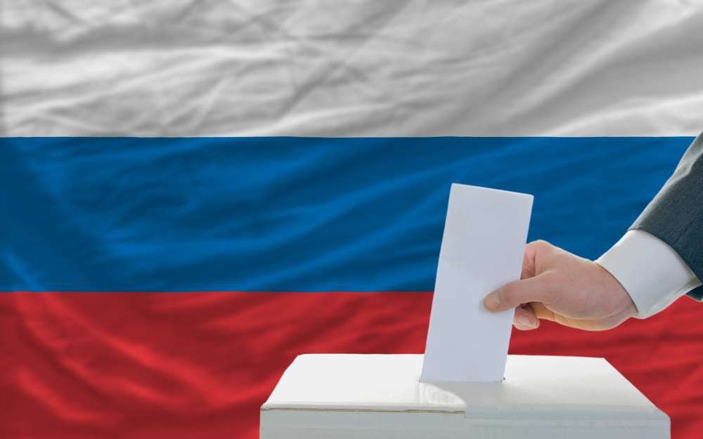 Rusya'da parlamento seçimlerine katılım yüksek;  Putin'in partisi yüzde 57,83 ile önde
