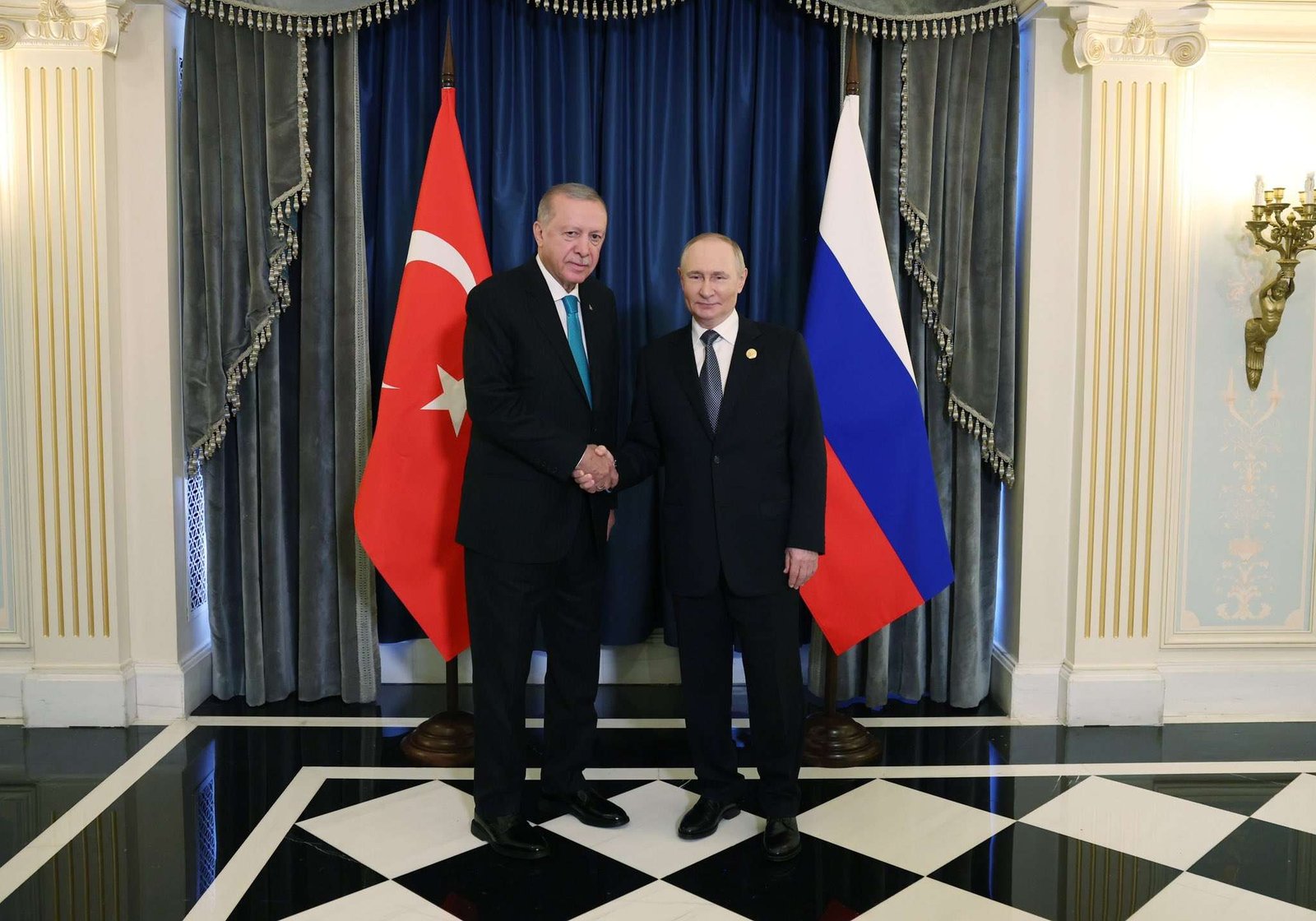 Kremlin: Erdoğan ve Putin Karadeniz önerilerini görüştü