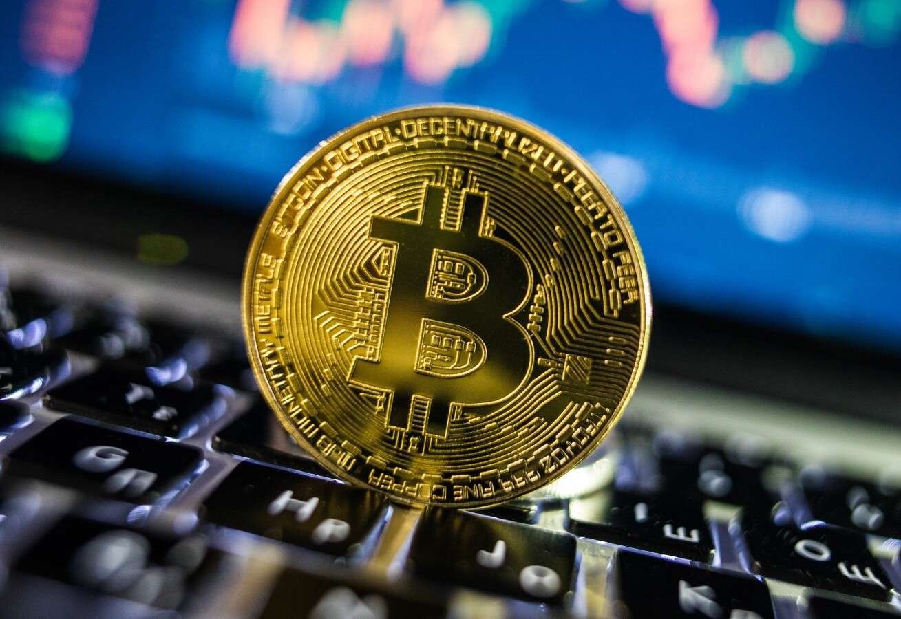 Hayes, Bitcoin'in 2030'a kadar 1 milyon dolara ulaşacağı iddiasını tekrarladı