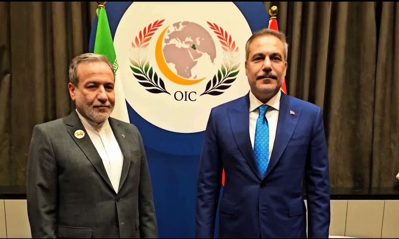 İran/ Erakçi: Hürmüz Boğazı 7 gün içinde yeniden açılabilir, karar ABD'ye ait